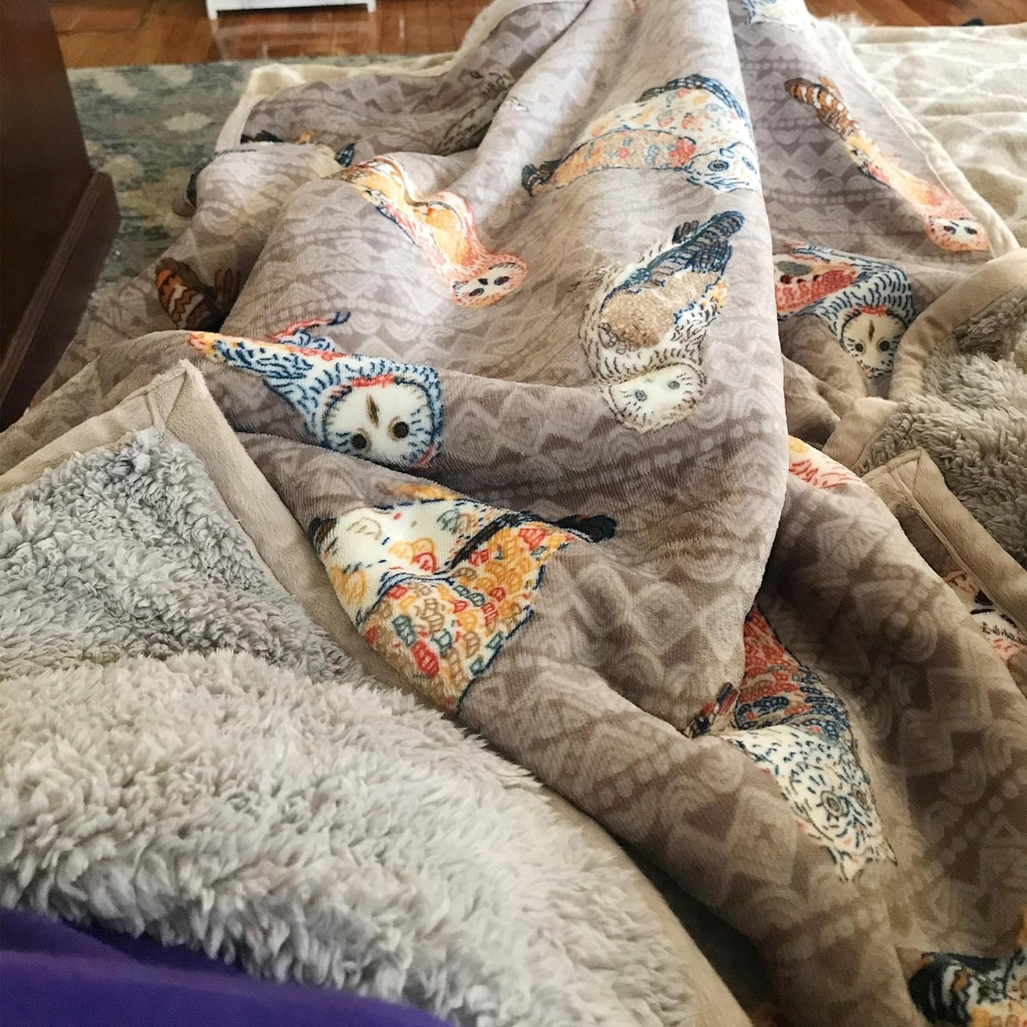 UKELER Flannel Sherpa Throws 60'' x 50'' - Cute Colorful Owl Design Soft Plush Flannel Blanket Throws for Bed/Couch/Sofa/Office/Camping